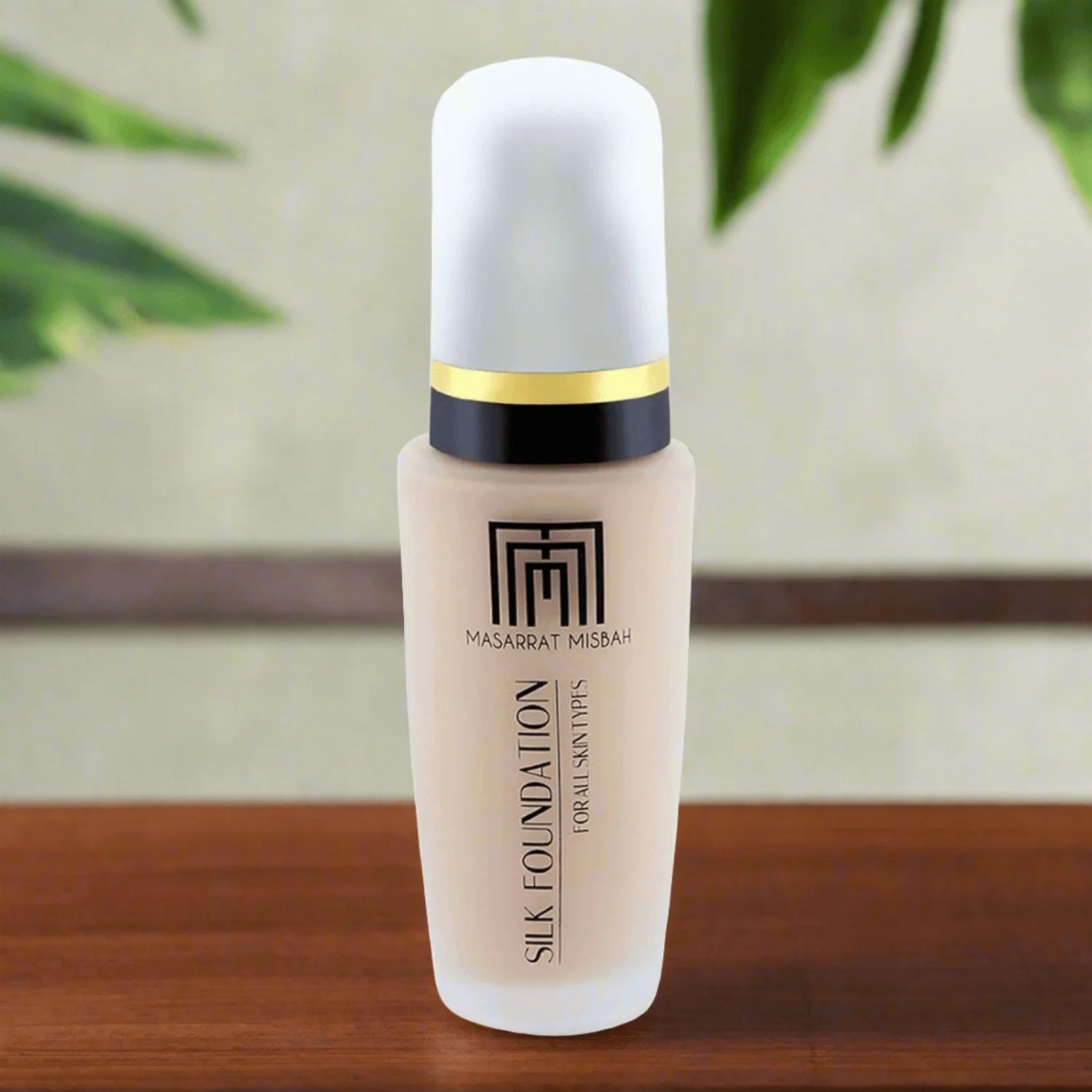 Masarrat Misbah Silk Foundation 35ml | Oil Control Moisturizing Soft-Matte Long-Wear Base